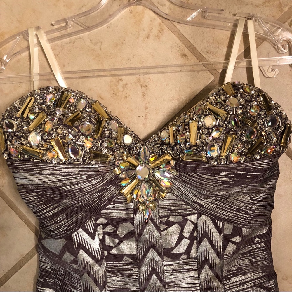Party Dress - Picture 3 of 7